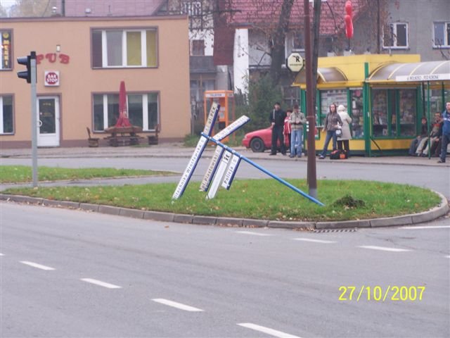 wandale-przeszli-jak-tornado-12092