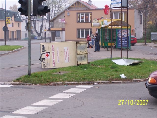 wandale-przeszli-jak-tornado-12092