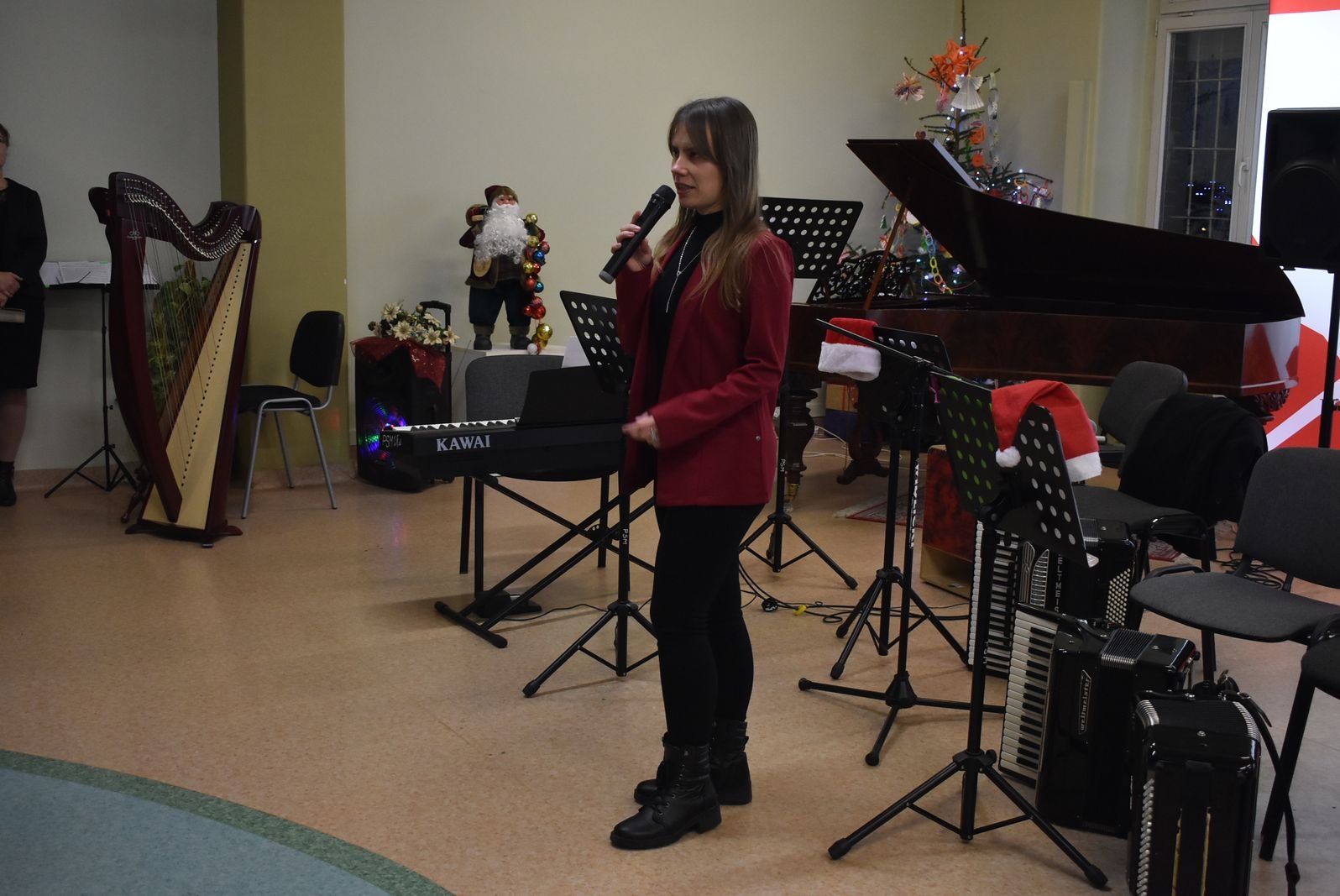 swiateczny-koncert-w-galerii-karkonoskiej-120944