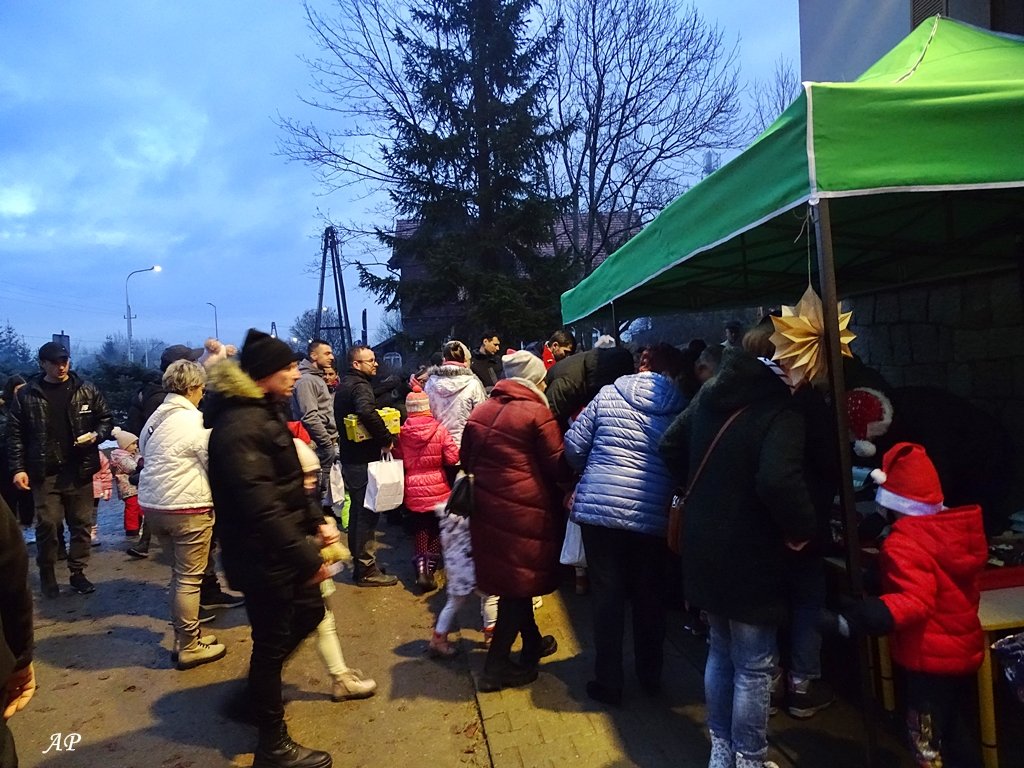 kiermasz-swiateczny-u-krasnala-haabay-121028