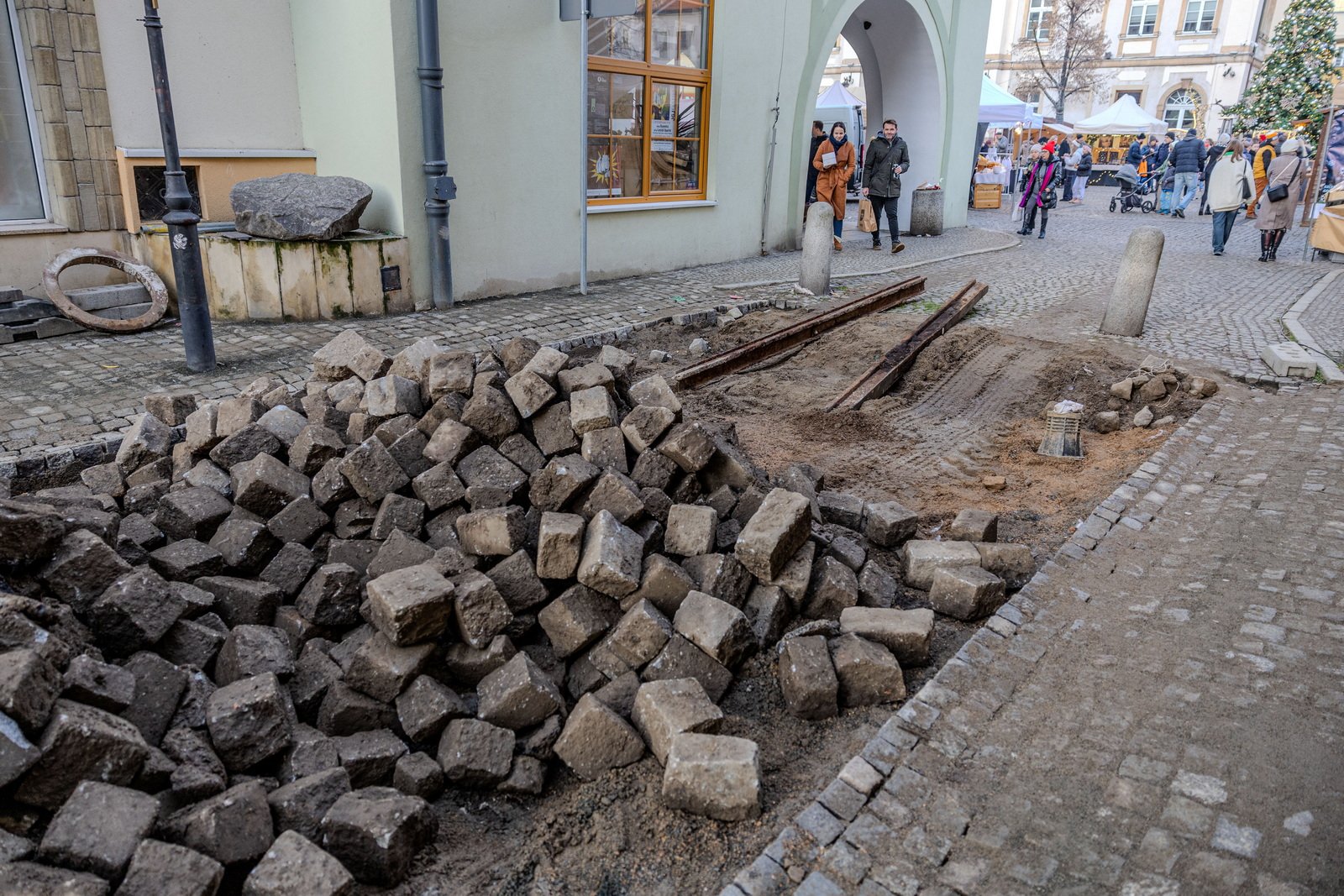 duga-z-drona-121033