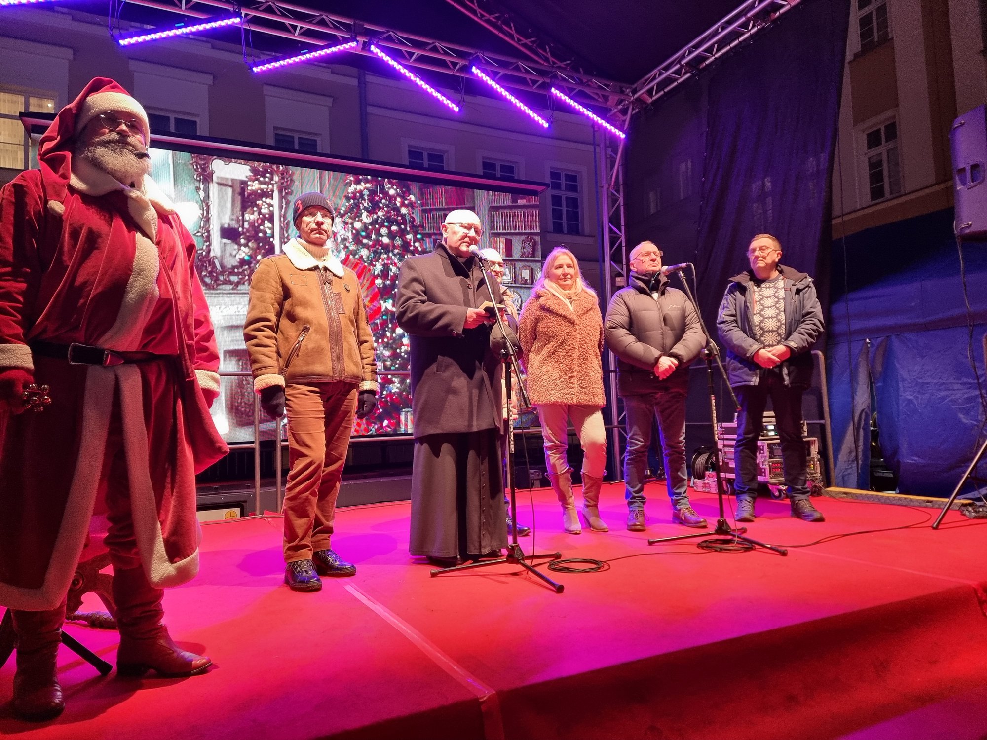 wigilia-miejska-w-jeleniej-gorze-121035