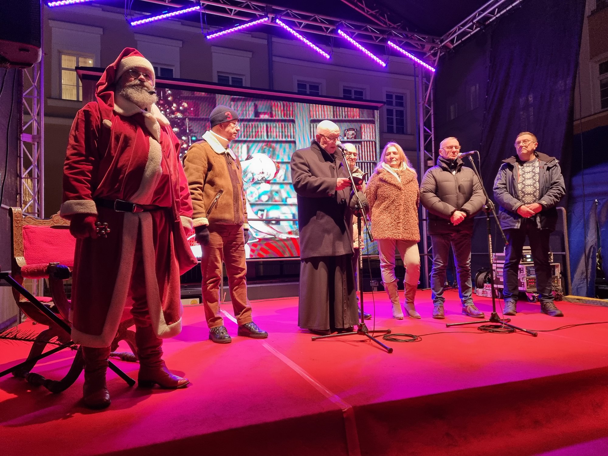 wigilia-miejska-w-jeleniej-gorze-121035