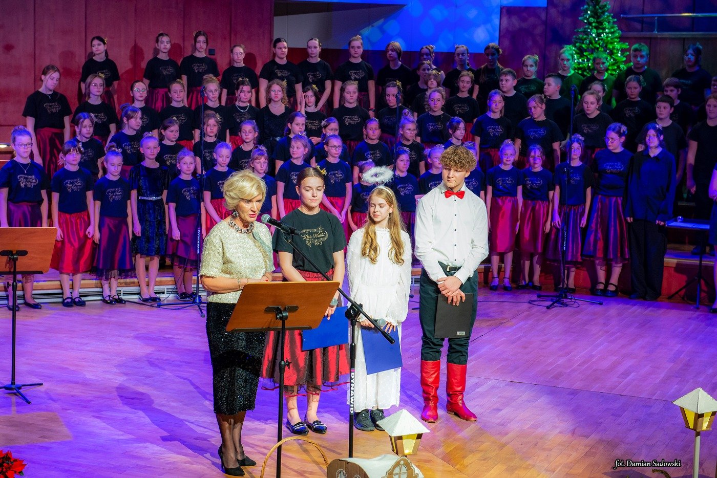 swiateczny-koncert-koled-dwojki-121145