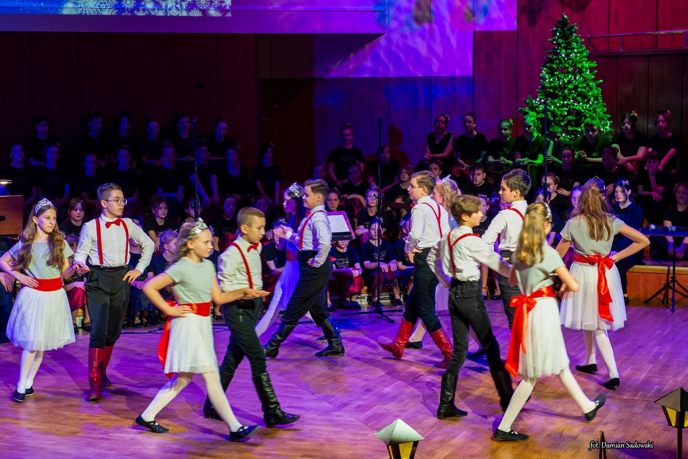 swiateczny-koncert-koled-dwojki-121145