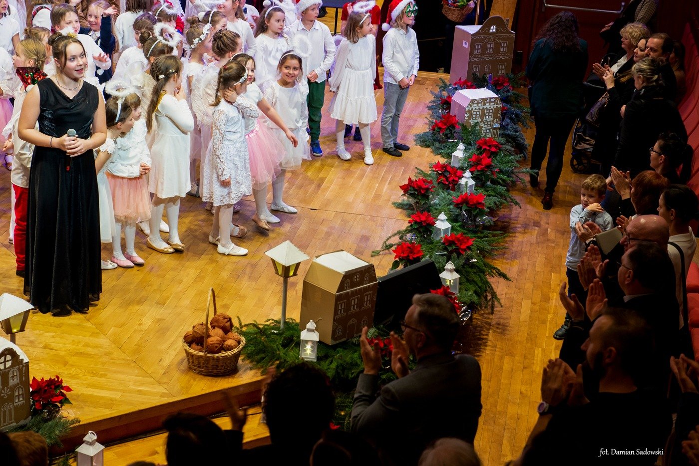swiateczny-koncert-koled-dwojki-121145