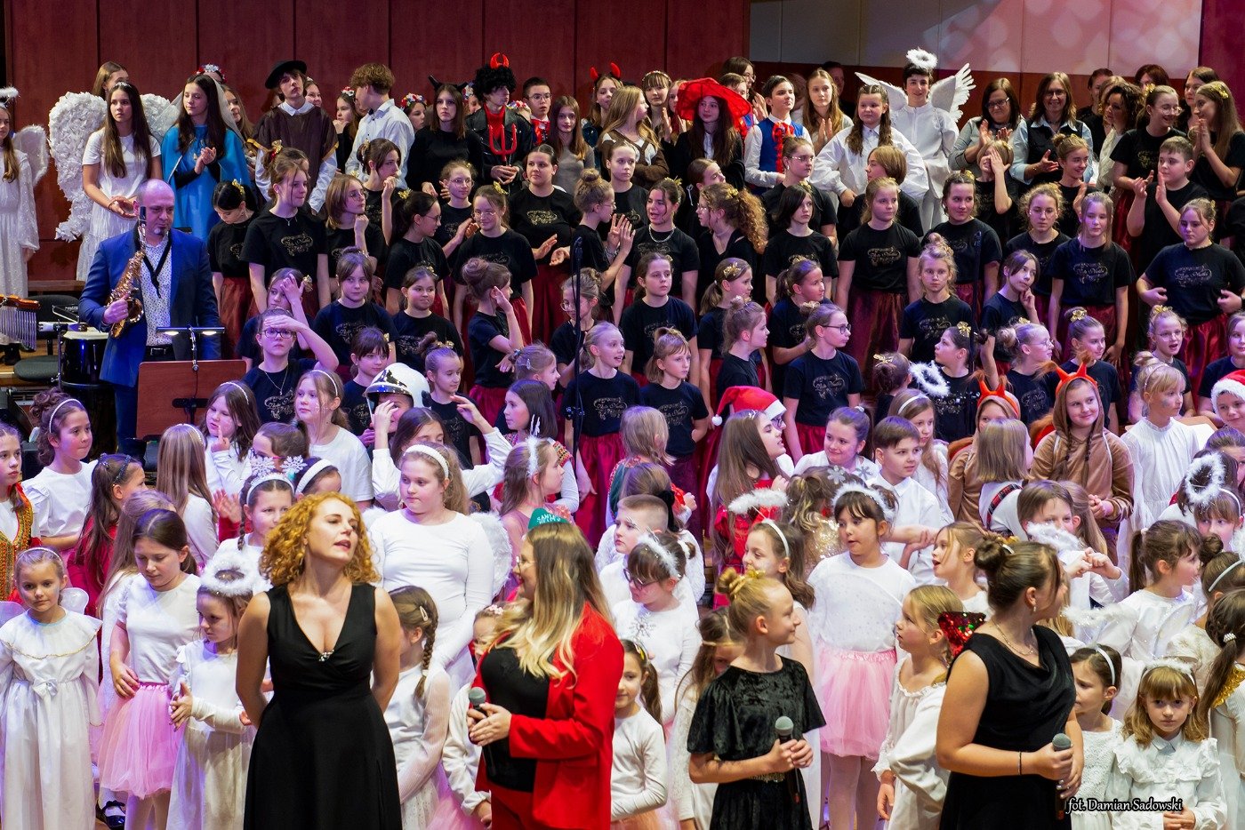 swiateczny-koncert-koled-dwojki-121145