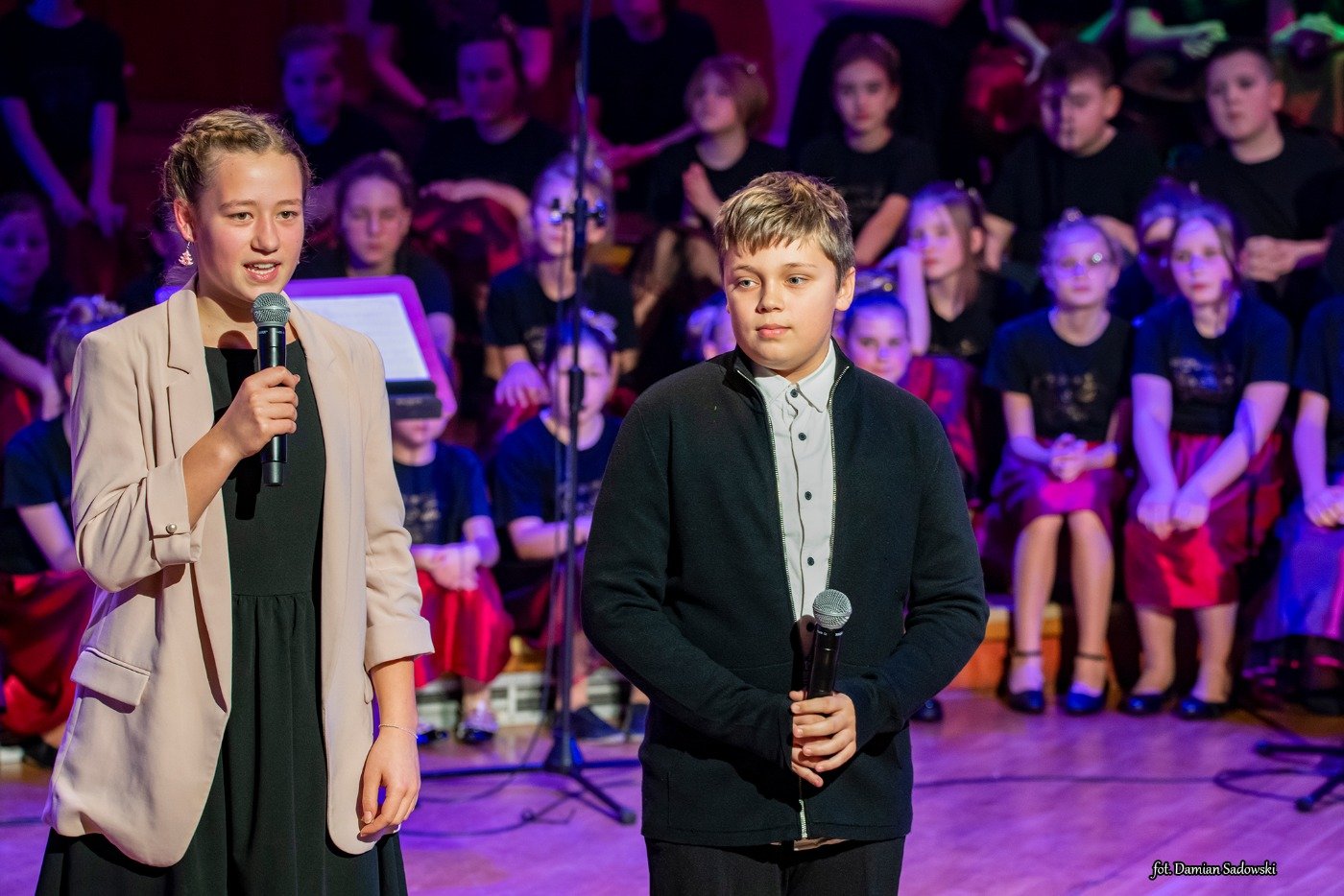 swiateczny-koncert-koled-dwojki-121145