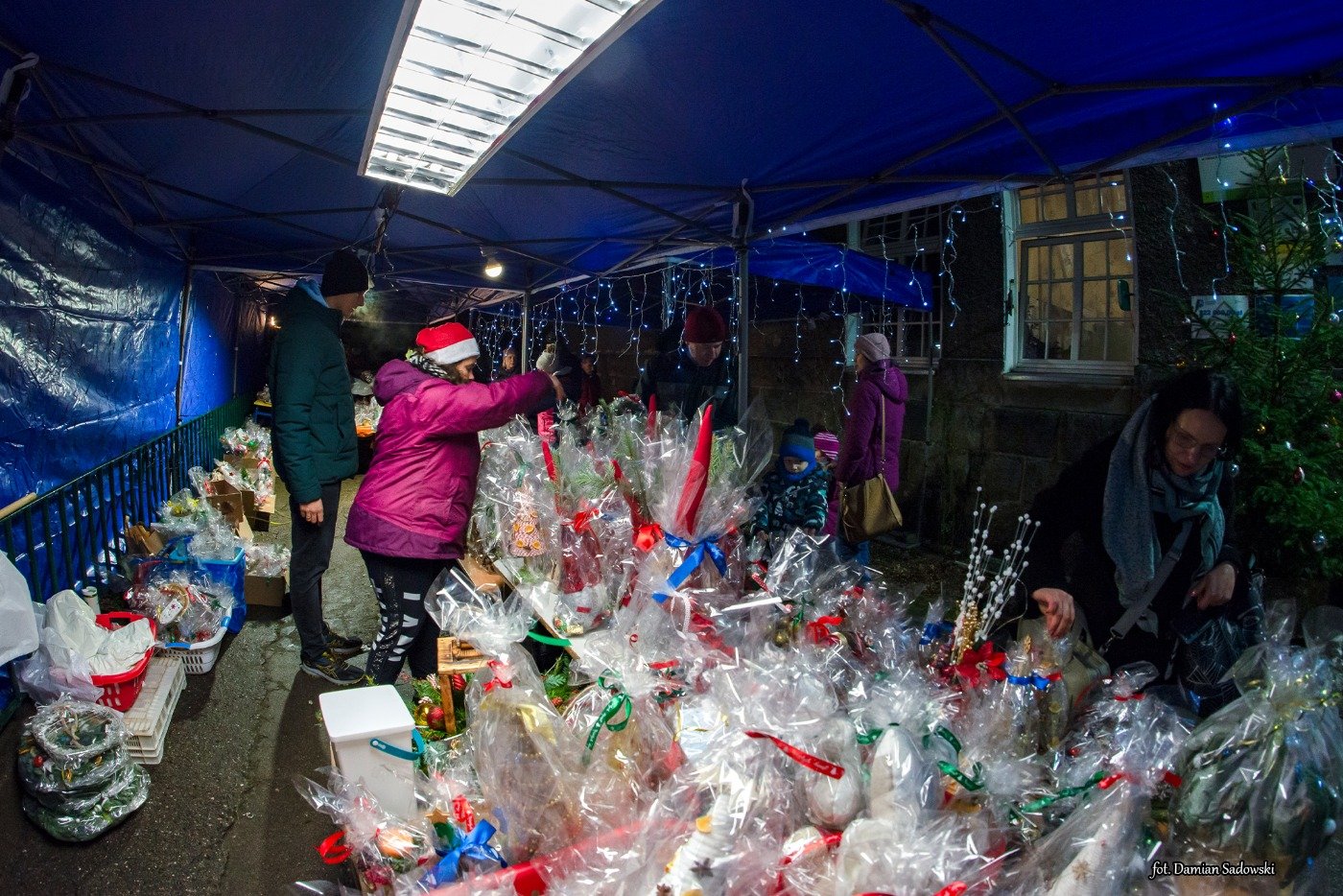 swiateczny-kiermasz-dwojki-121146
