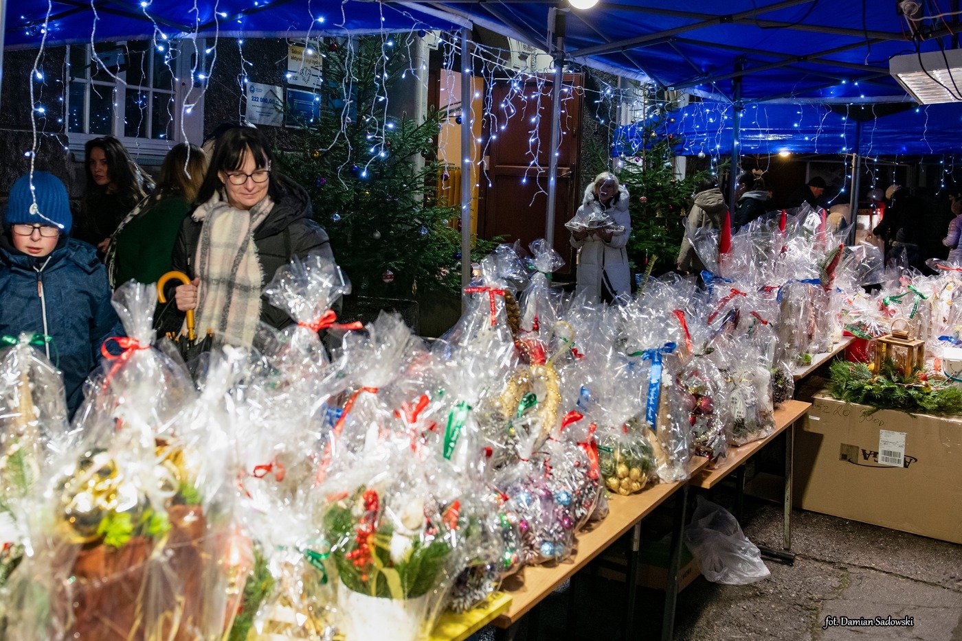 swiateczny-kiermasz-dwojki-121146