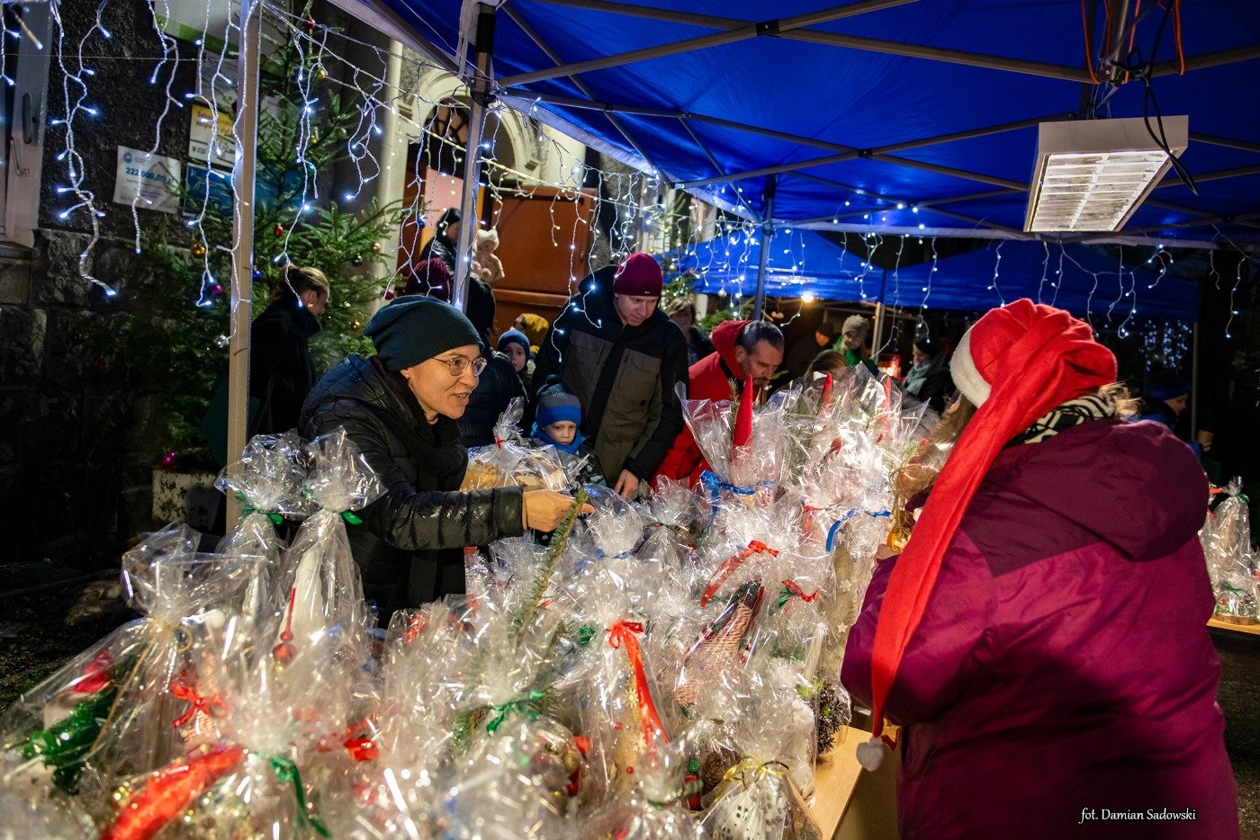 swiateczny-kiermasz-dwojki-121146