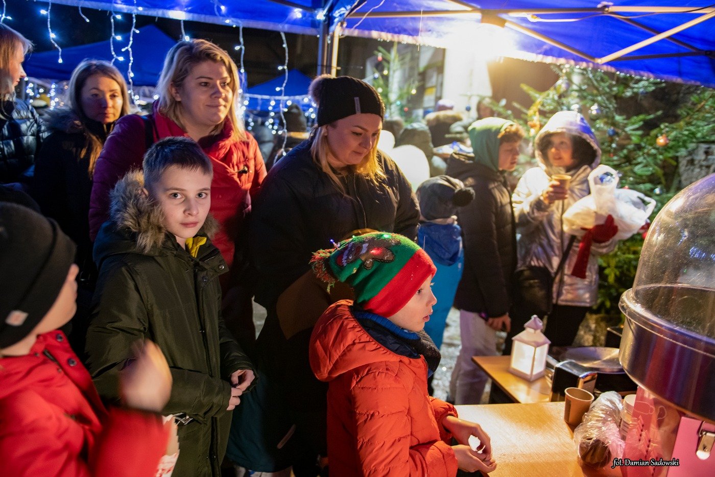 swiateczny-kiermasz-dwojki-121146