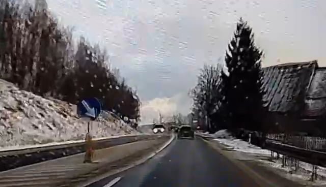 szaleniec-na-drodze-121154