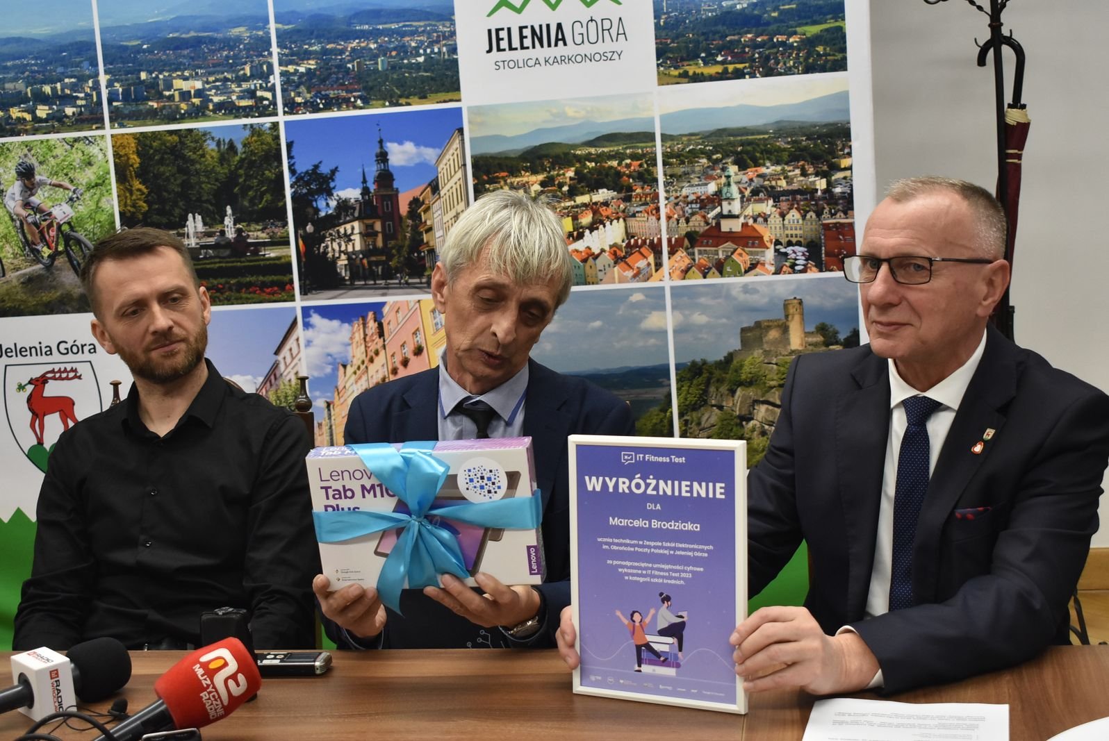 prezydent-nagrodzi-ucznia-elektronika-121160