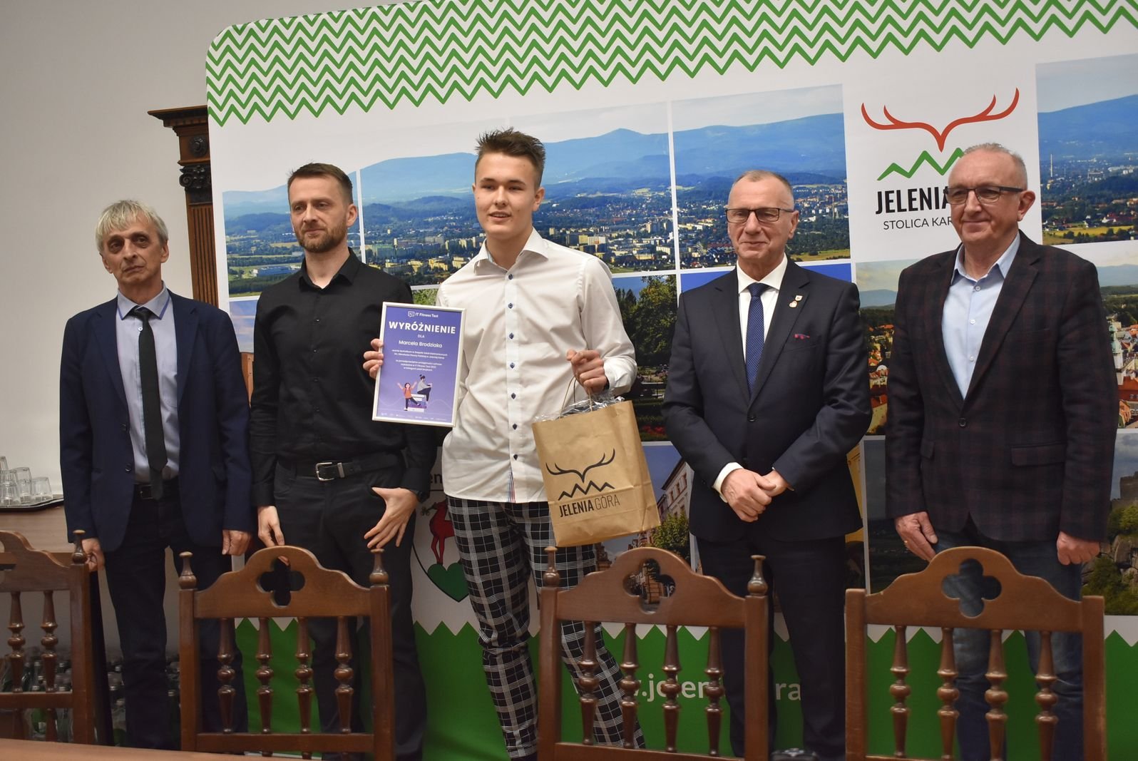 prezydent-nagrodzi-ucznia-elektronika-121160