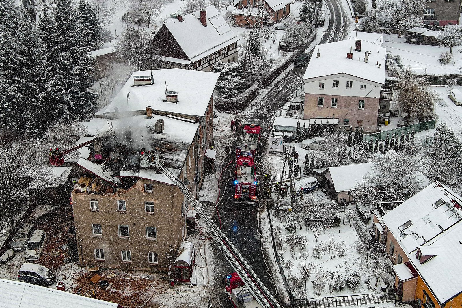 wybuch-w-sosnowce-zdjecia-i-film-z-lotu-ptaka-121179