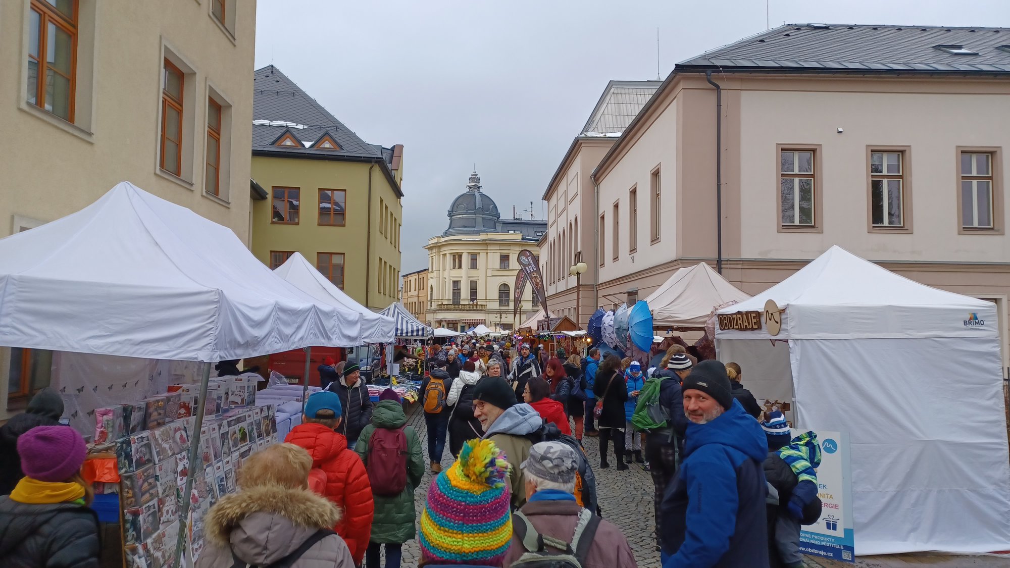 swiateczny-jarmark-w-jilemnicach-121244