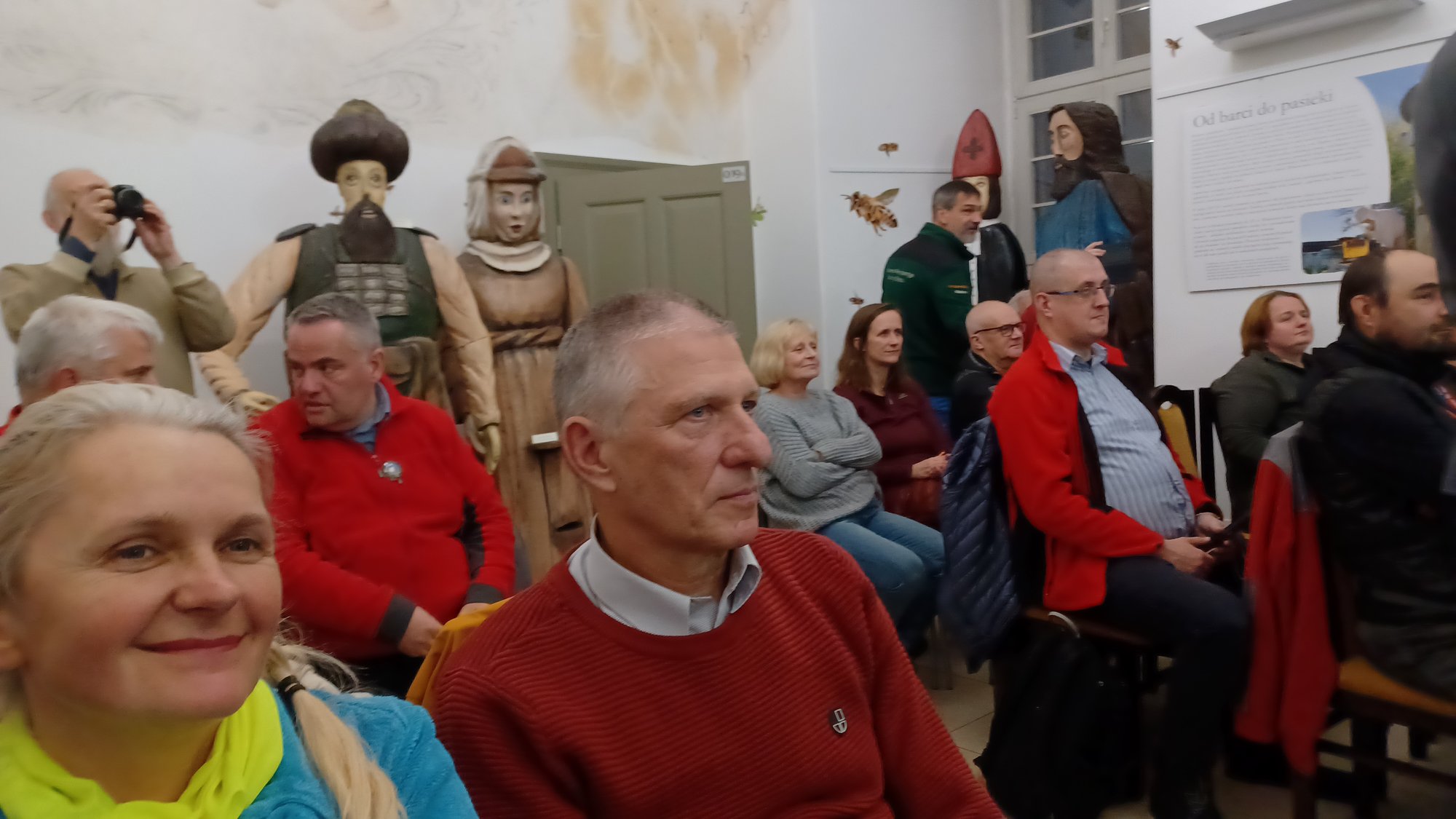 przewodnicy-sudeccy-w-muzeum-przyrodniczym-121279