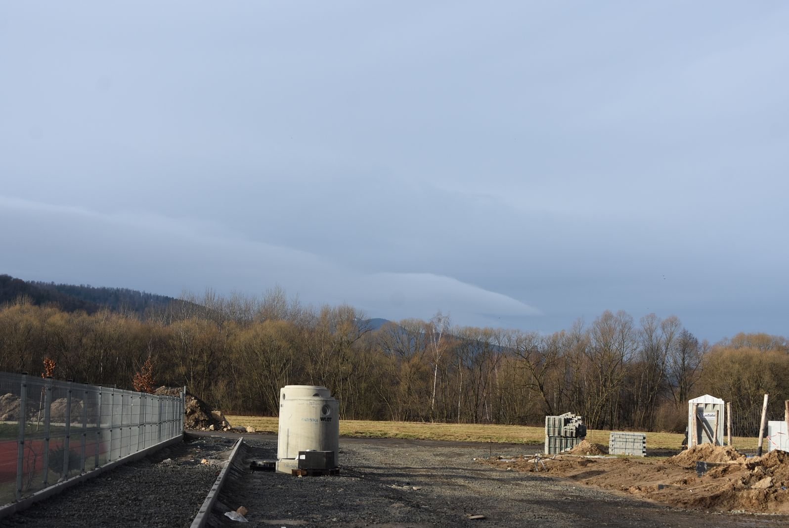 podgorzyn-buduja-droge-na-komisariat-121335