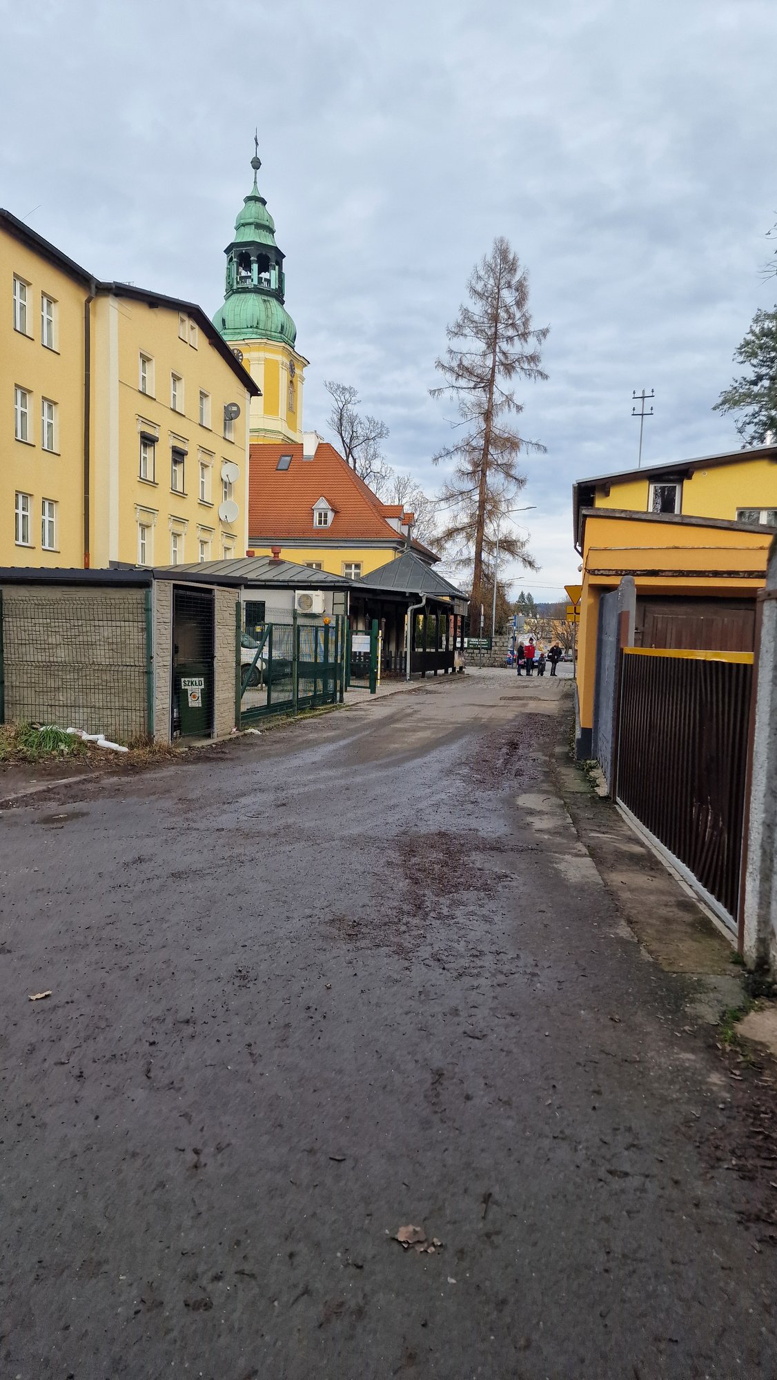 baagan-na-fabrycznej-121361