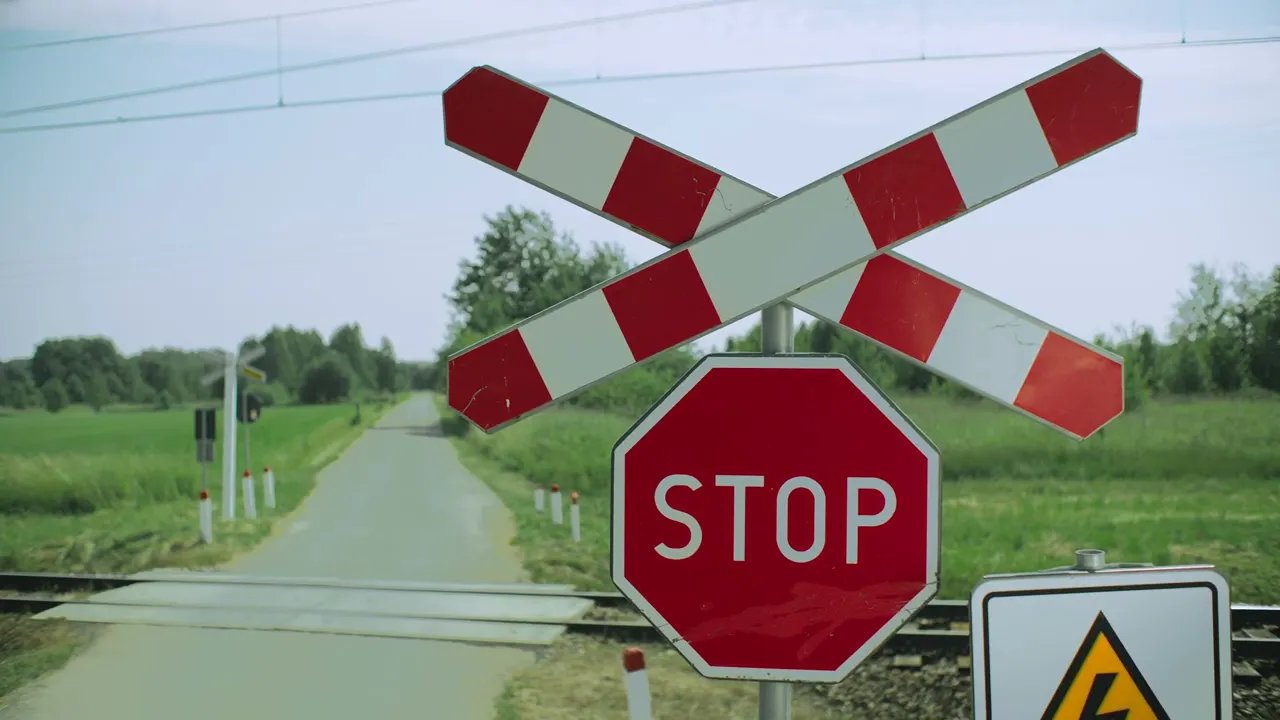 przez-przejazd-nie-na-pamiec-121366