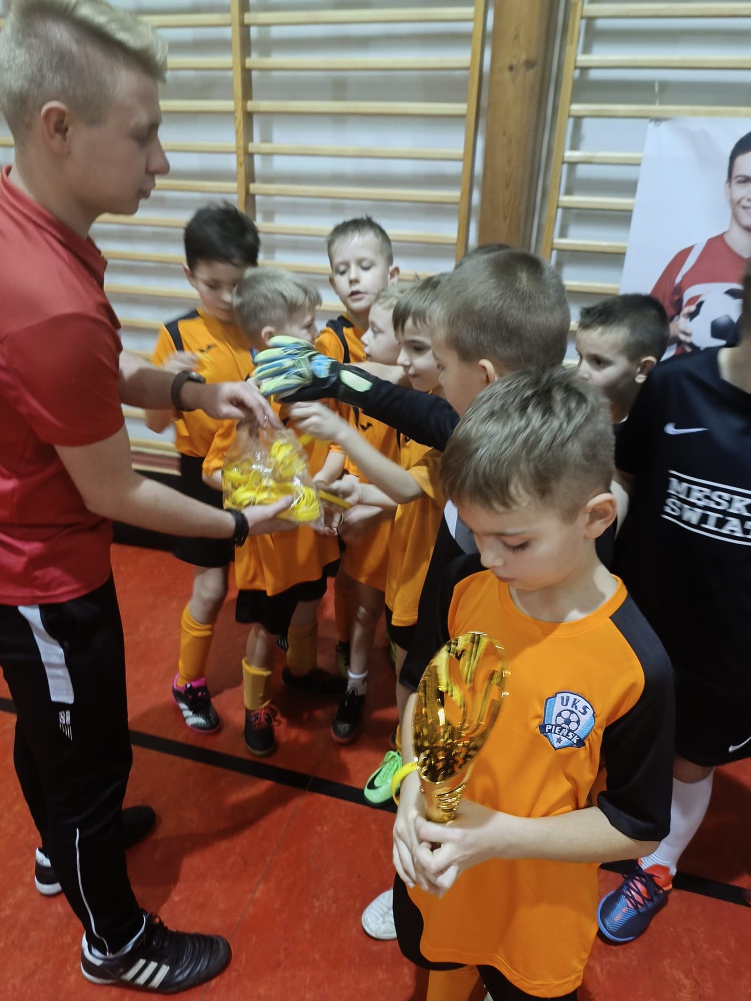 modzi-adepci-futbolu-w-akcji-121438
