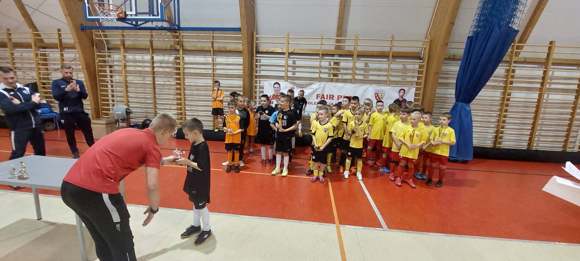 modzi-adepci-futbolu-w-akcji-121438
