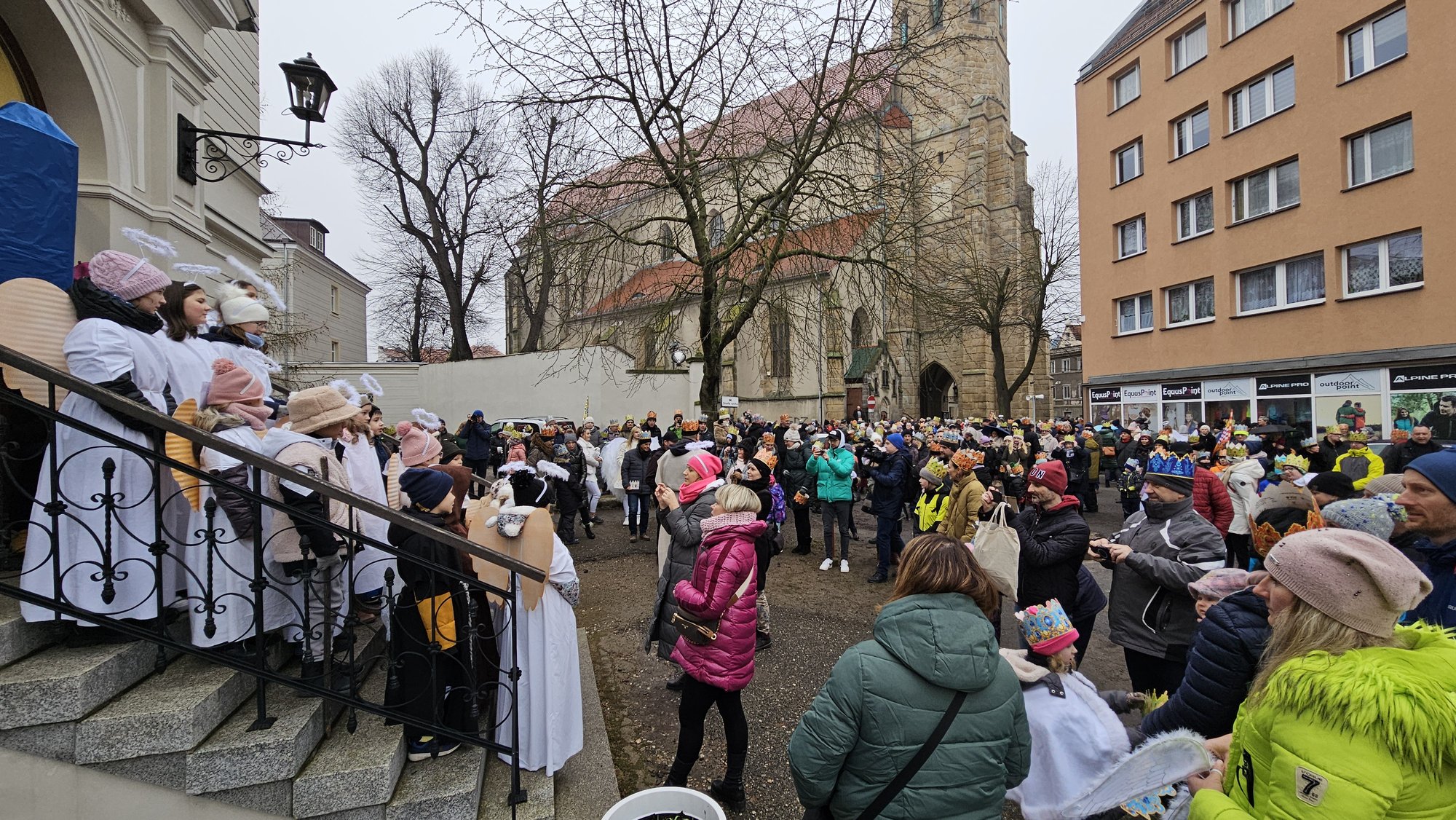 orszak-trzech-kroli-w-jeleniej-gorze-121453