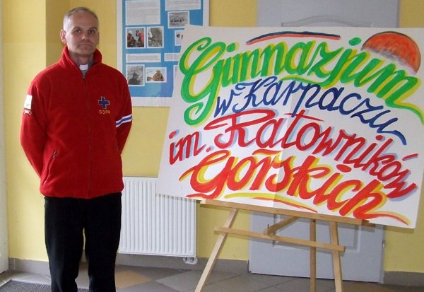 ratownicy-gorscy-patronami-szkoy-w-karpaczu-12155