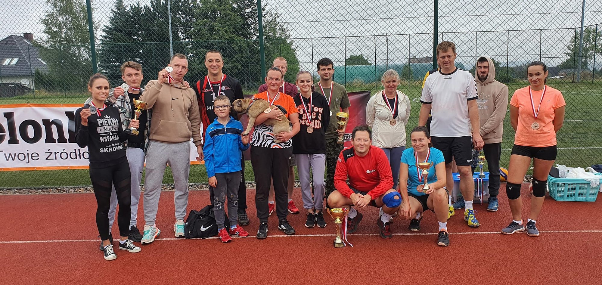 milanos-z-miosci-do-sportu-i-gor-121585