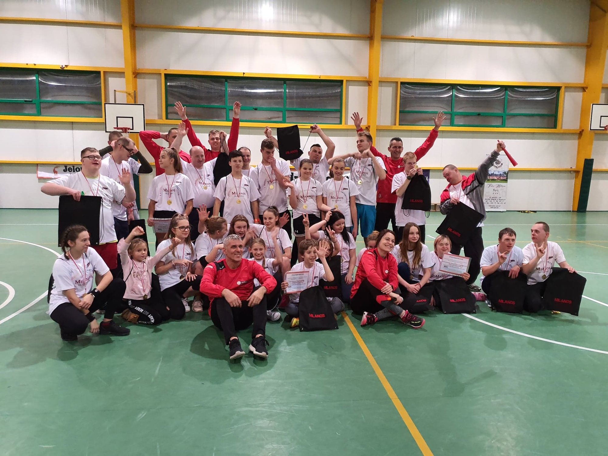 milanos-z-miosci-do-sportu-i-gor-121585