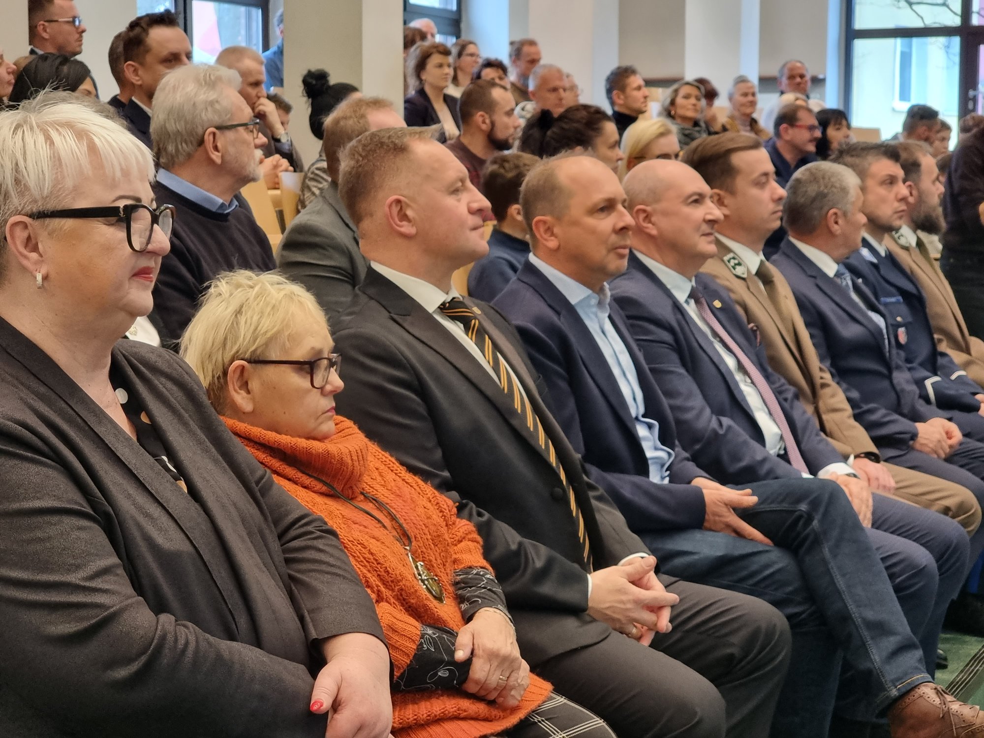 zakonczenie-uniwersytetu-liderow-121607