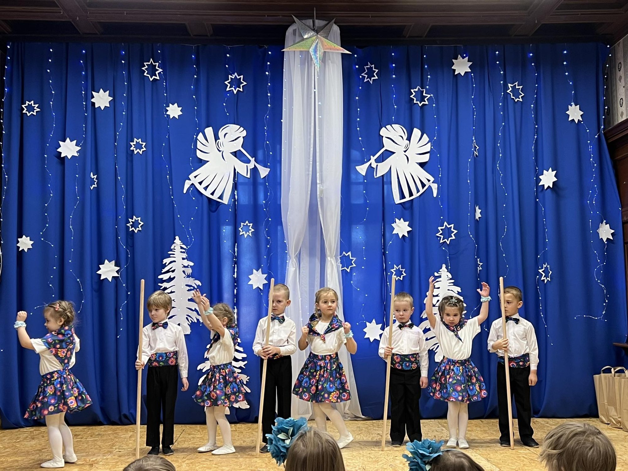 przedszkolaki-koleduja-121650