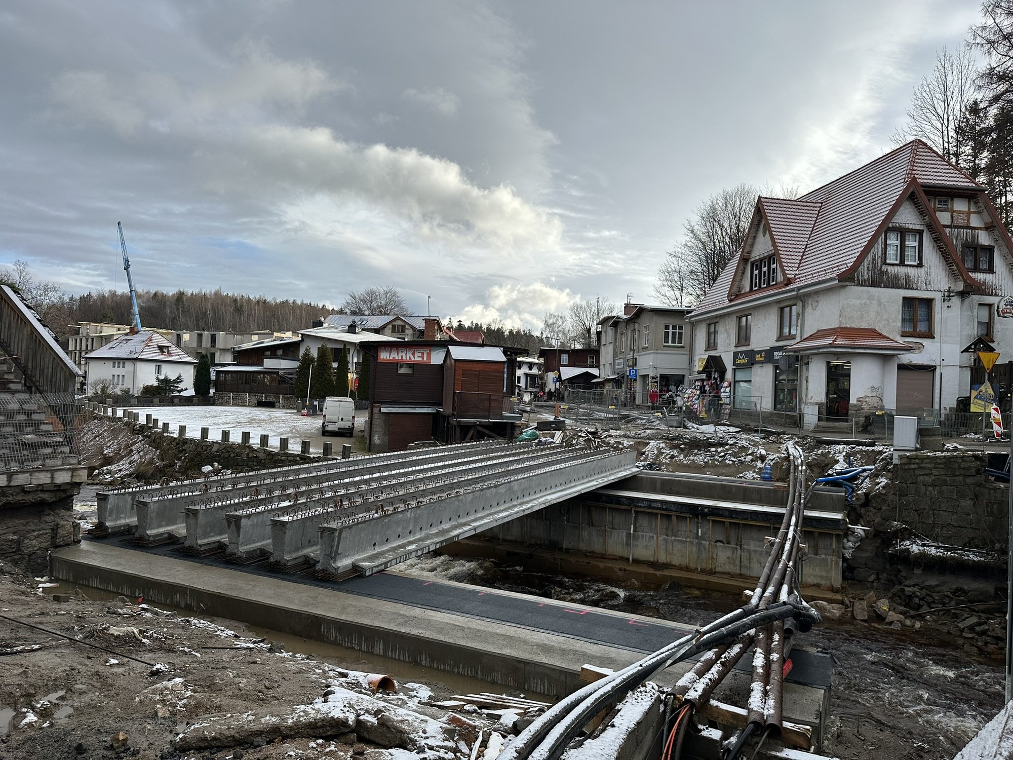przebudowa-mostu-trwa-121684