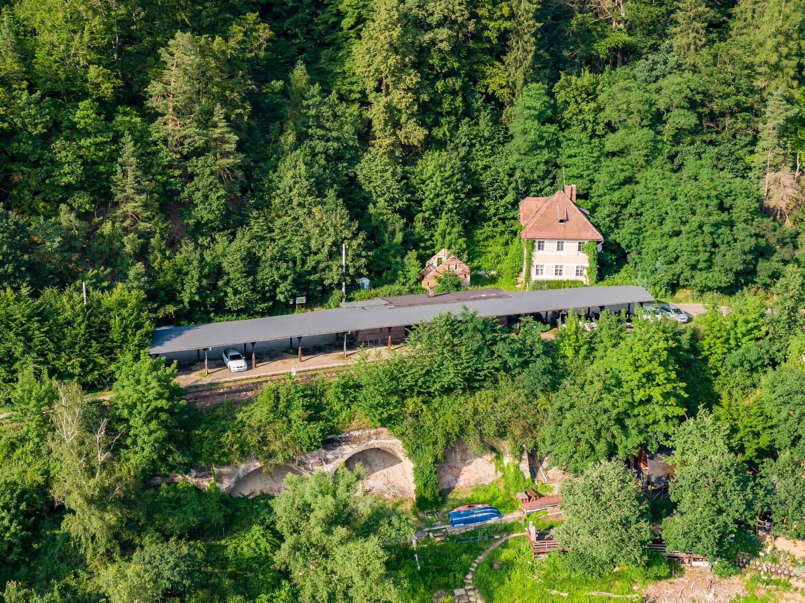 kto-kupi-stacje-nad-zapora-121741