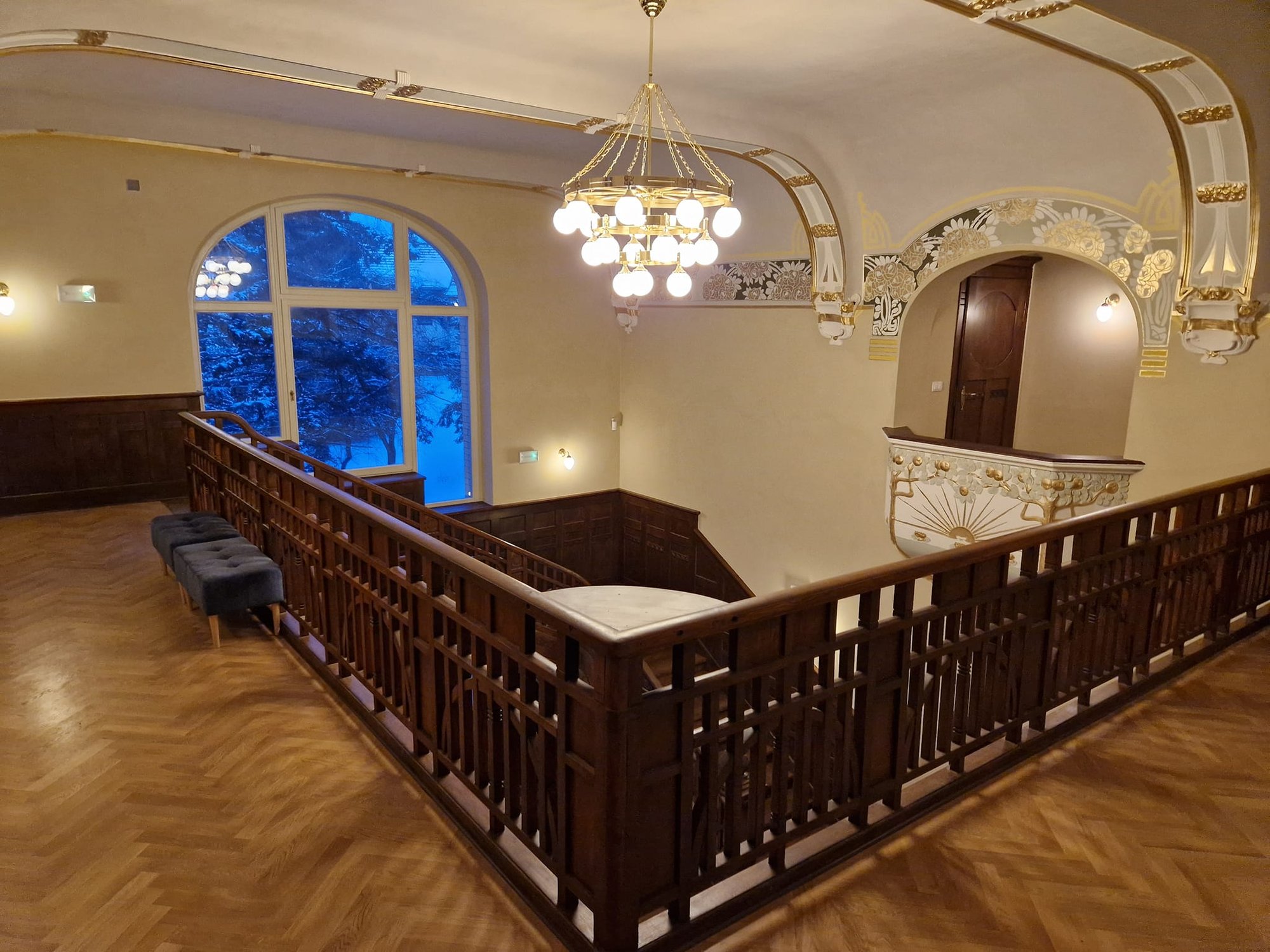 zameczek-ponownie-oblegany-121775