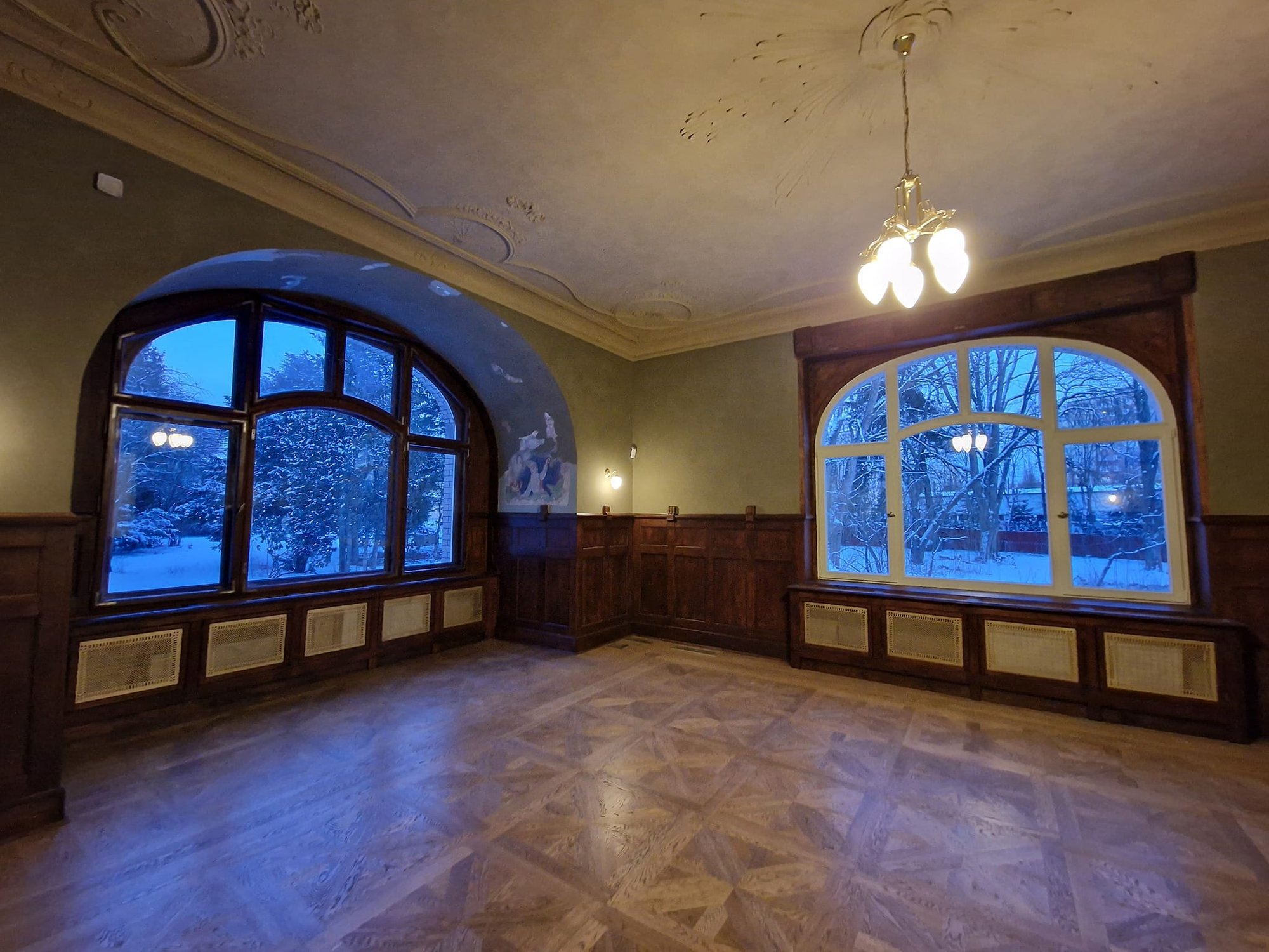 zameczek-ponownie-oblegany-121775