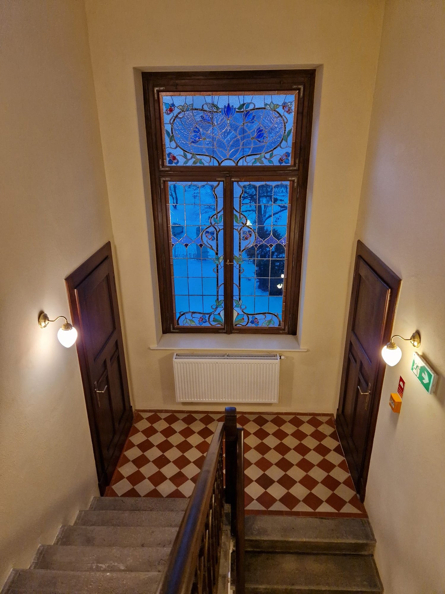 zameczek-ponownie-oblegany-121775