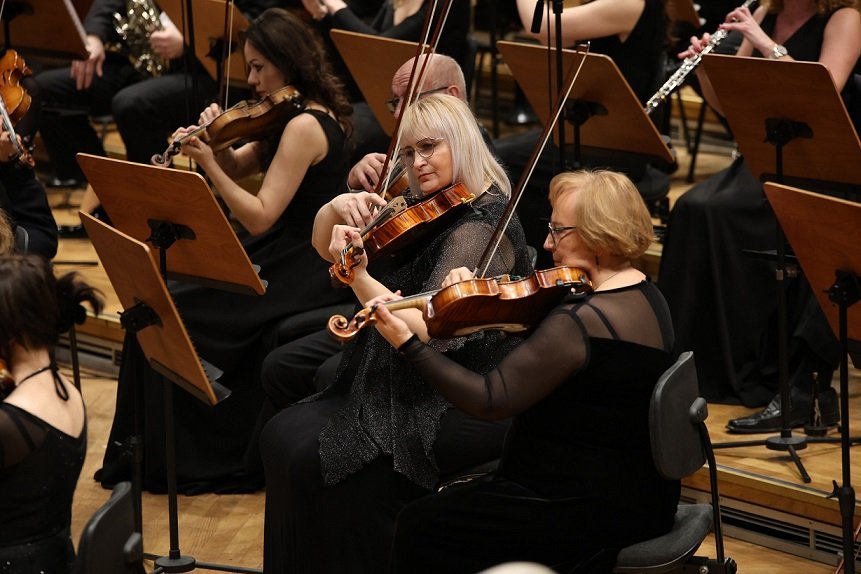 koncert-z-arcydzieami-dvoraka-121784