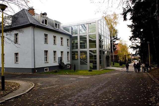 Czy zmodernizowany gmach biblioteki w campusie akademickim zasługuje na wyróżnienie?