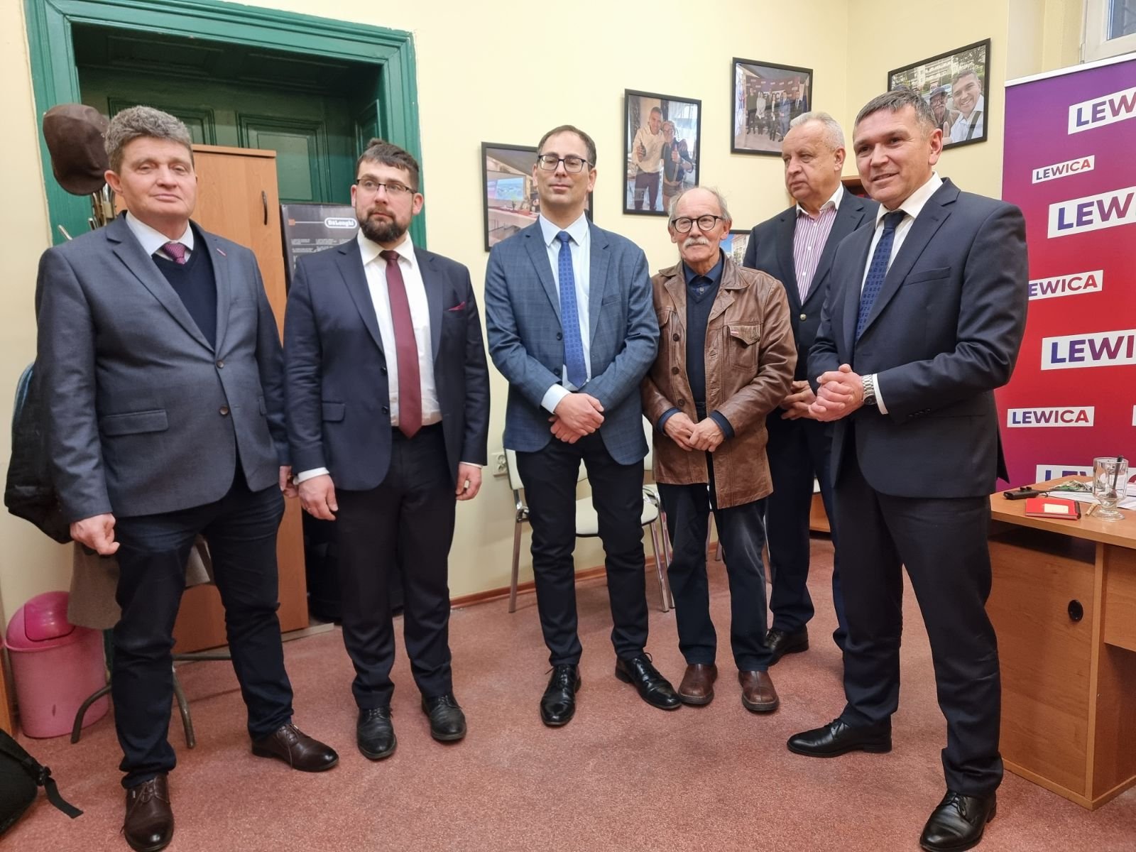 otwarcie-biura-posa-arkadiusza-sikory-122014