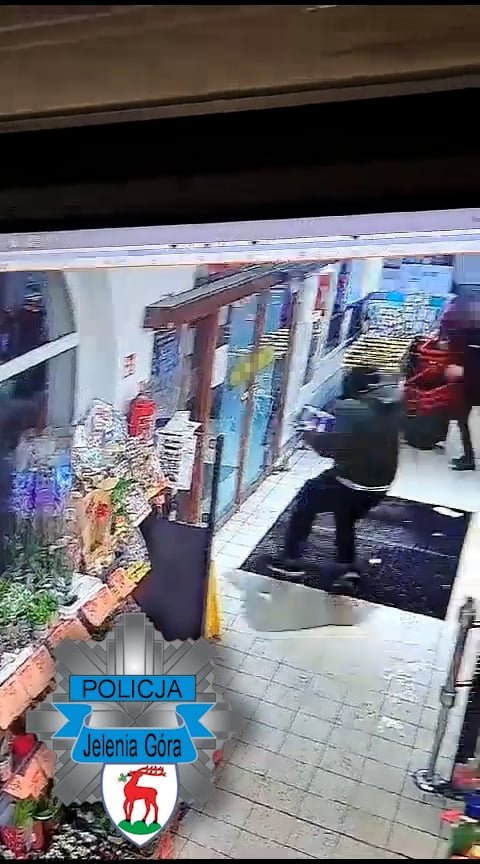 rozboj-w-sklepie-video-122078