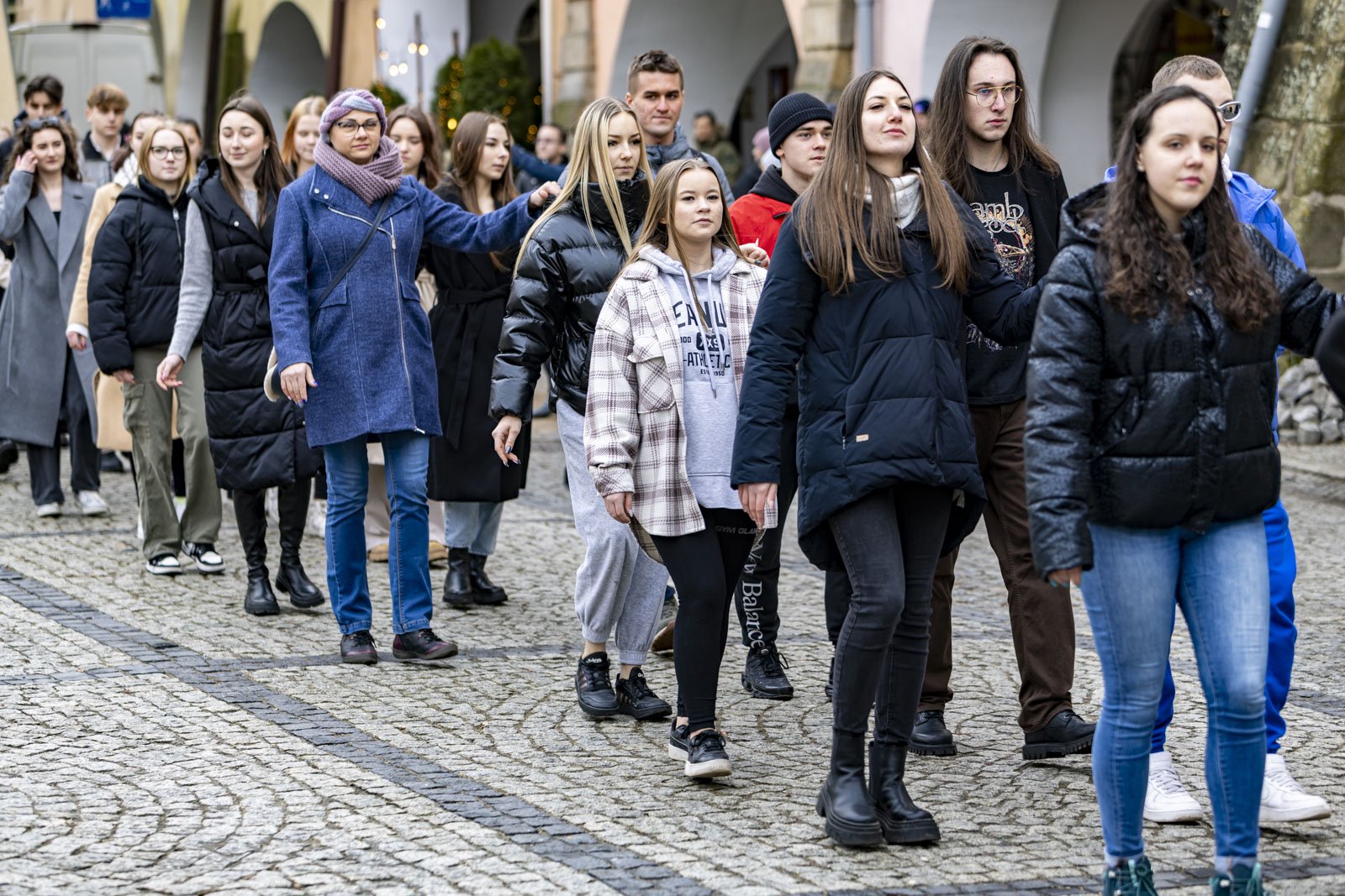 znajdz-siebie-na-zdjeciach-122099