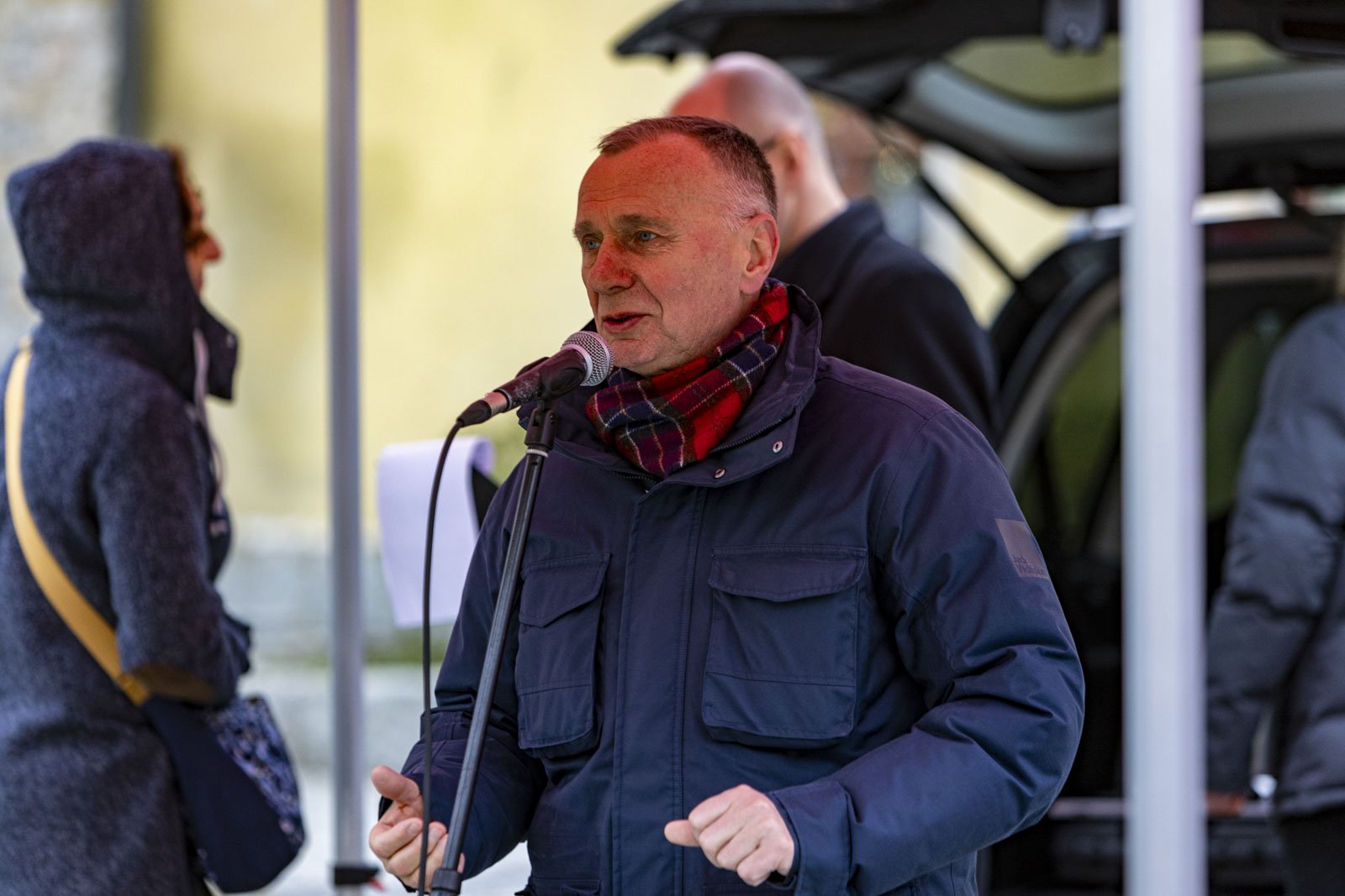 znajdz-siebie-na-zdjeciach-122099