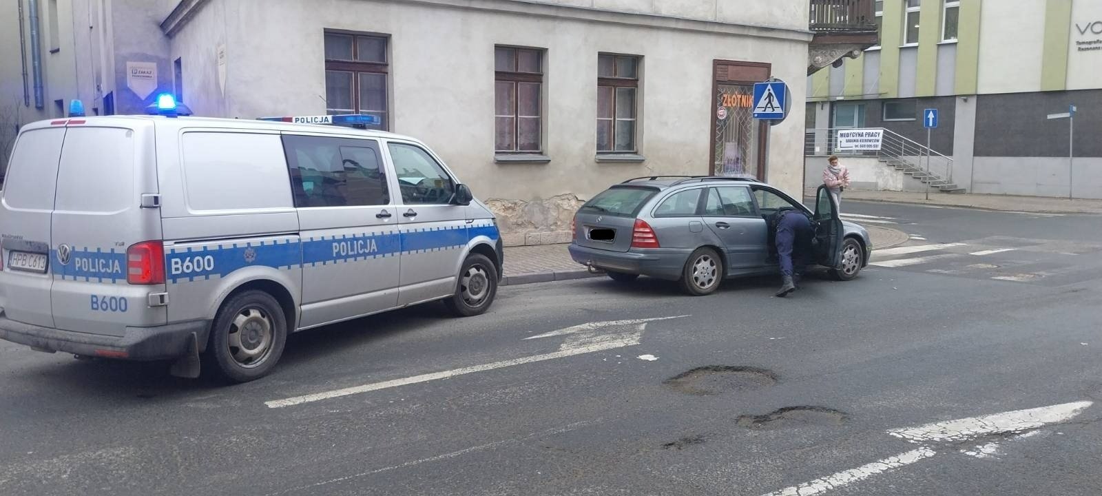 zatrzymali-pijanego-na-matejki-122107