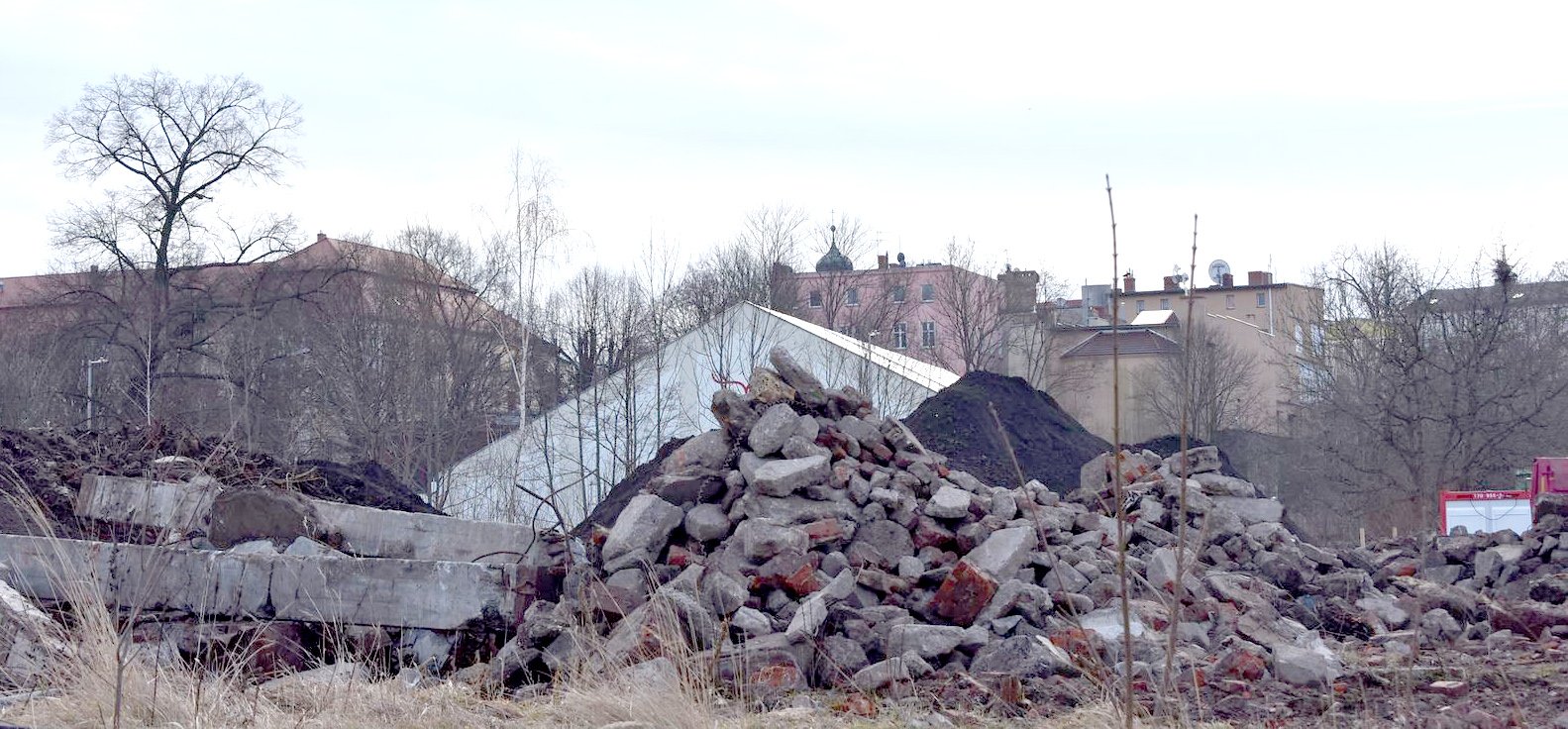 ruch-na-budowie-osiedla-mynowka-122113