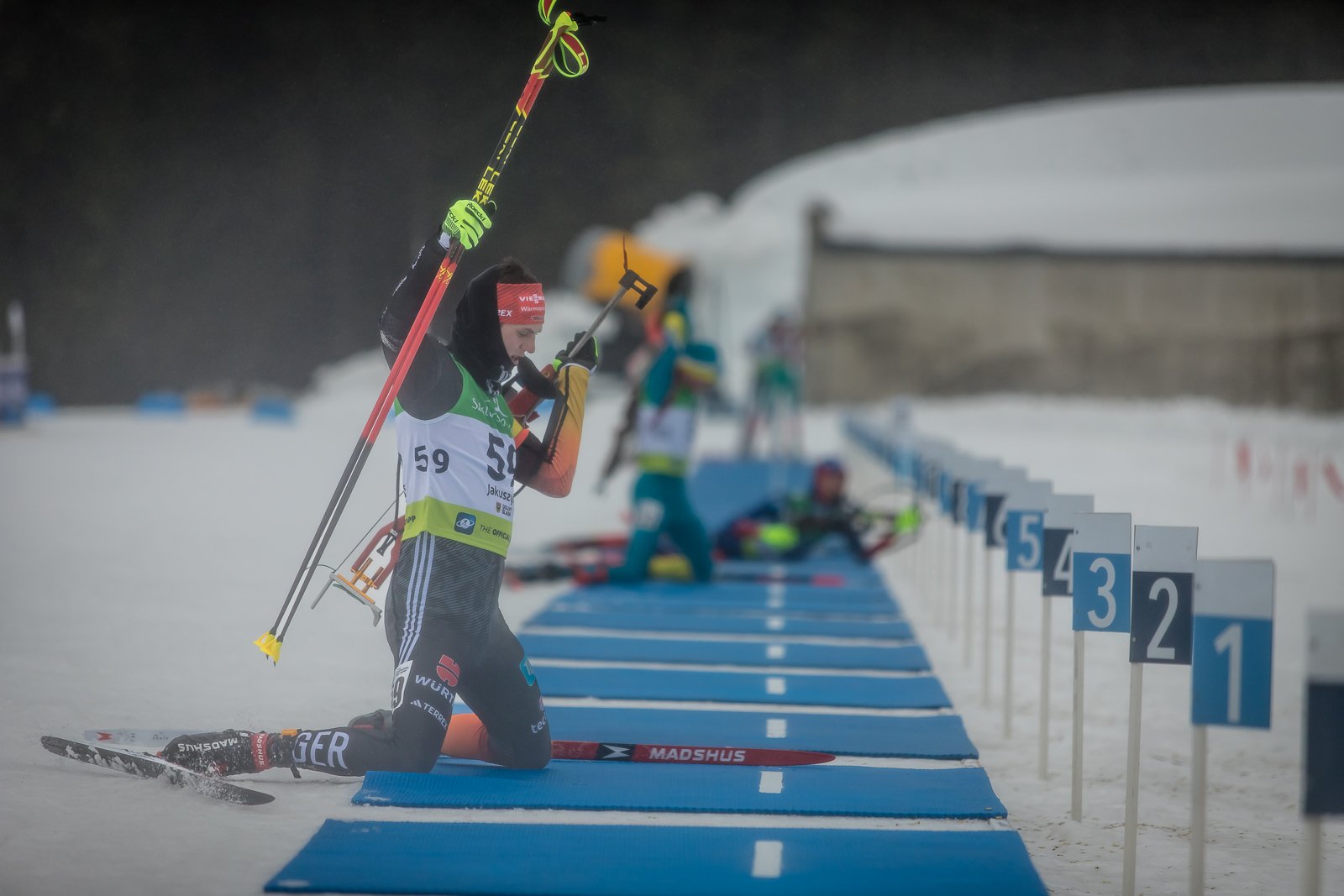 modzi-biathlonisci-w-akcji-122119