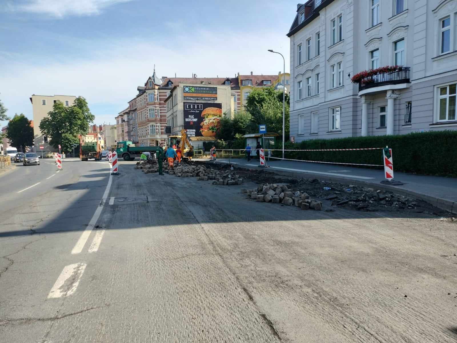 oswiadczenie-miasta-sytuacja-na-jeleniogorskich-drogach-122209