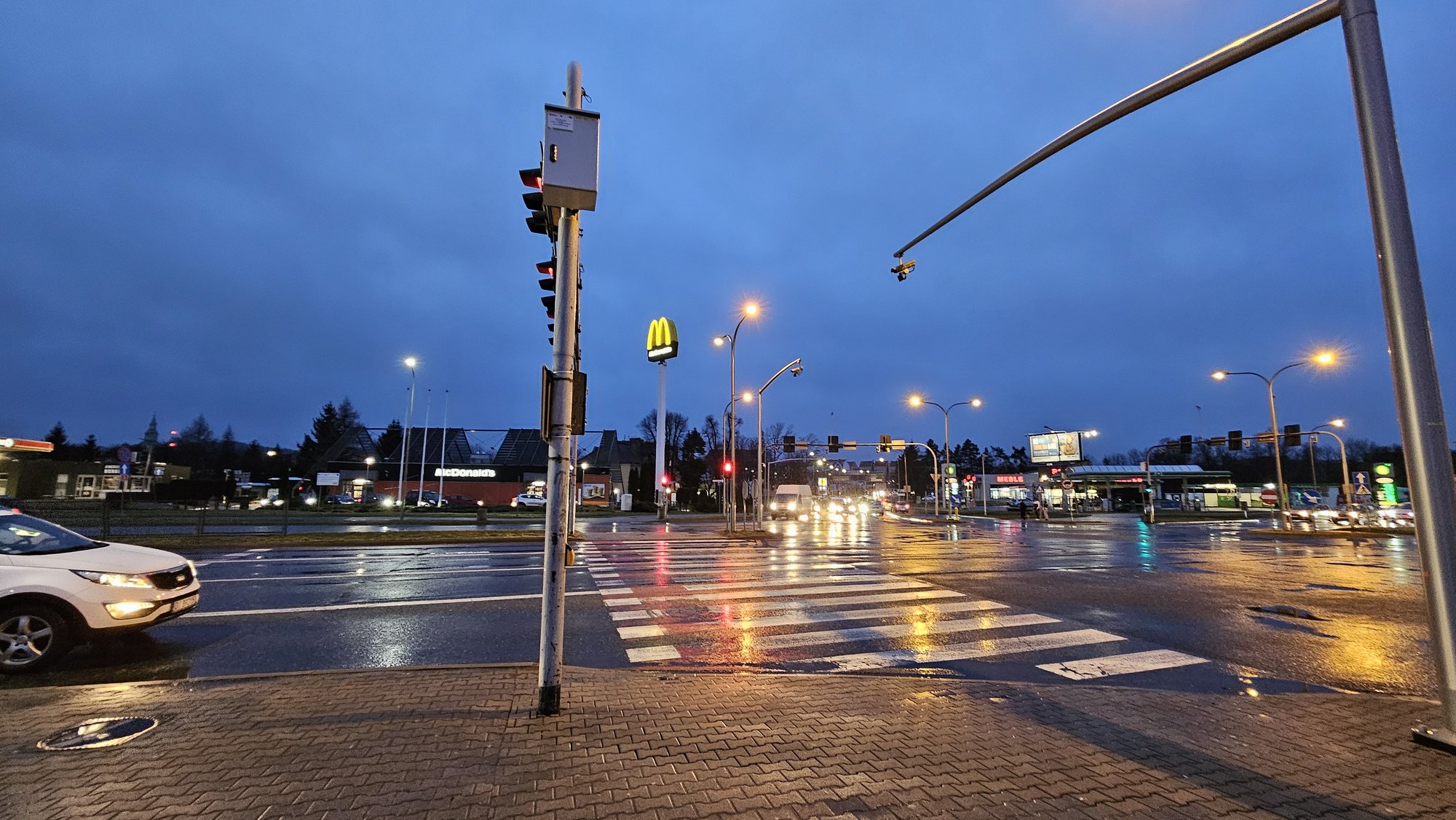 zielona-strzaka-gnebi-kierowcow-122218