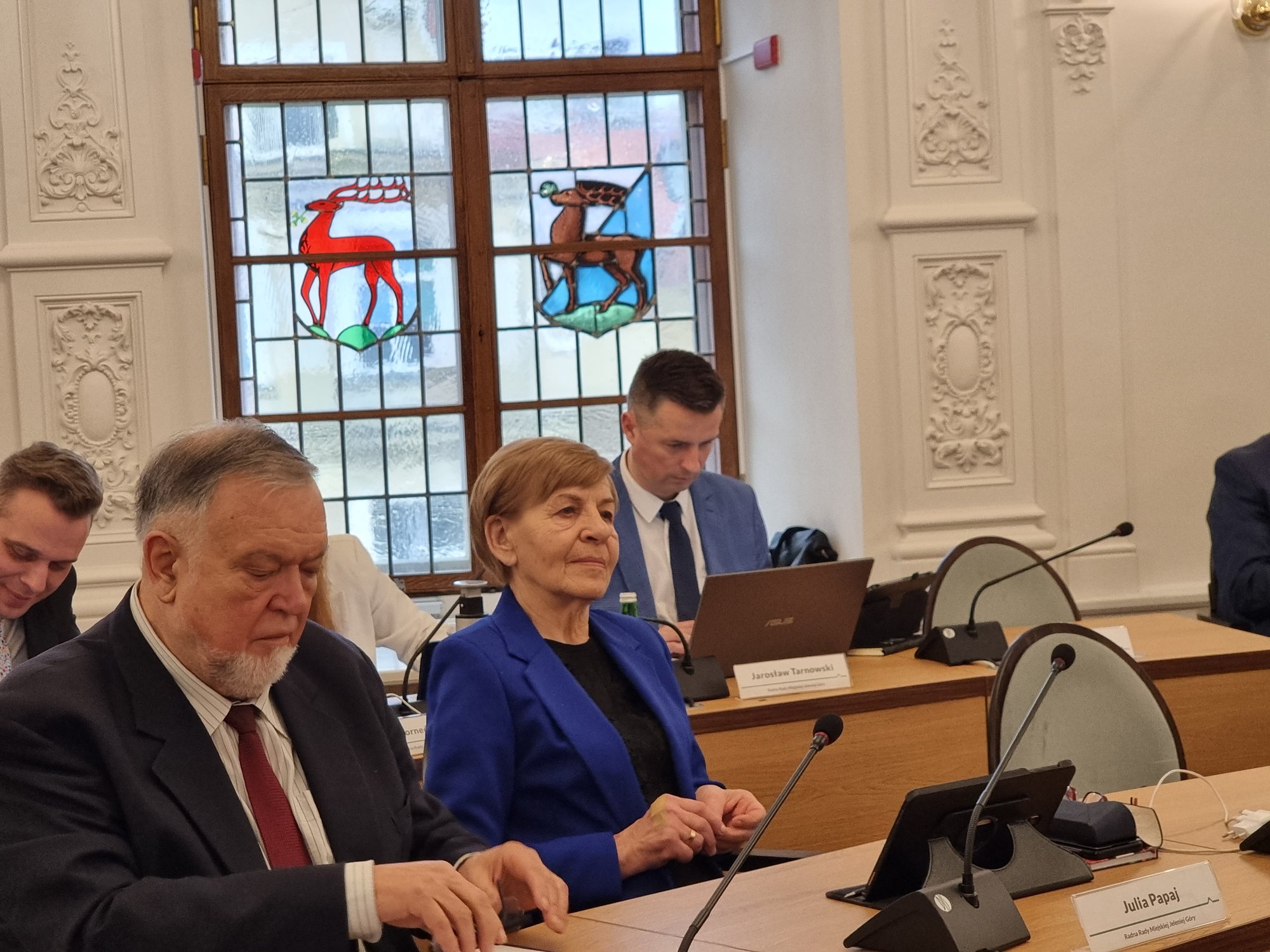 jeleniogorscy-radni-debatuja-nad-waznymi-sprawami-122250